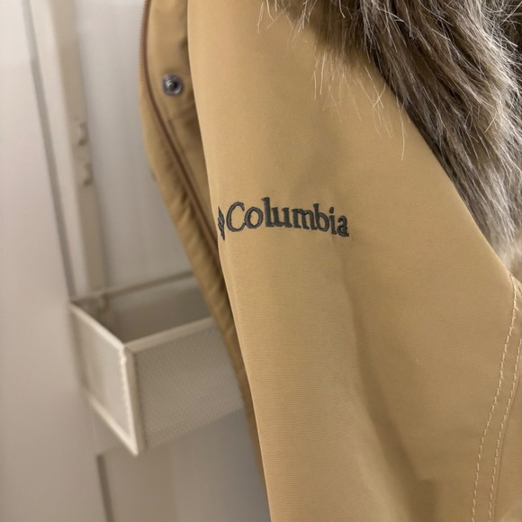 Columbia Women's Little Si™ II Insulated Parka winter coat w Faux Fur Hood Small - Picture 9 of 11